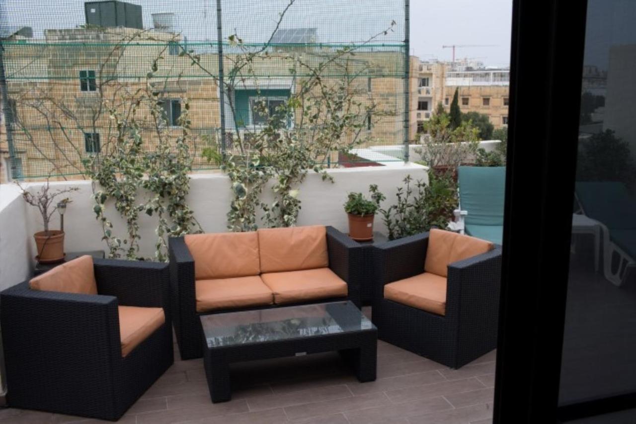 Lovely Penthouse With Private Sun Terrace Ta Xbiex Exterior photo