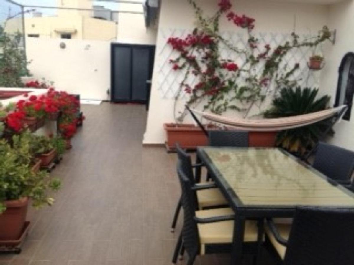 Lovely Penthouse With Private Sun Terrace Ta Xbiex Exterior photo